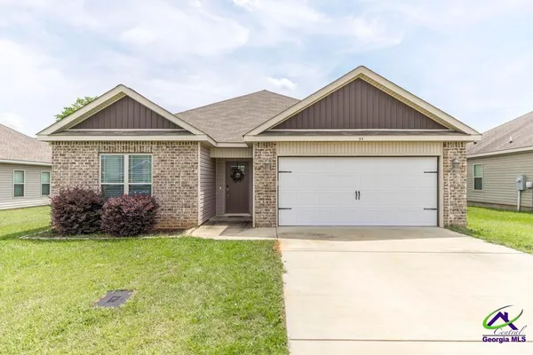 $240,000 | 96 Santangelo Court, Warner Robins, GA 31093