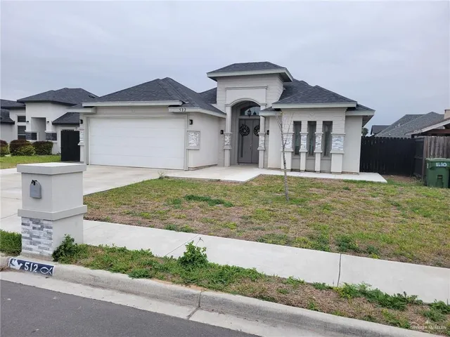 $299,900 | 512 Hunter Drive, Alamo, TX 78516