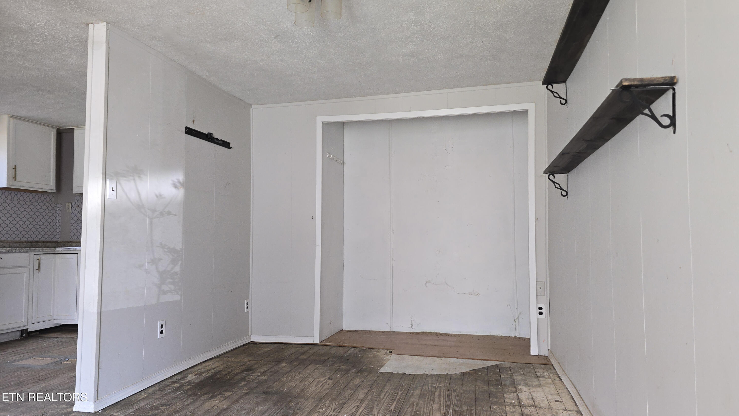 655 Coal Hill Road Harriman, TN 37748 - Photo 6 of 18 20260321_121107