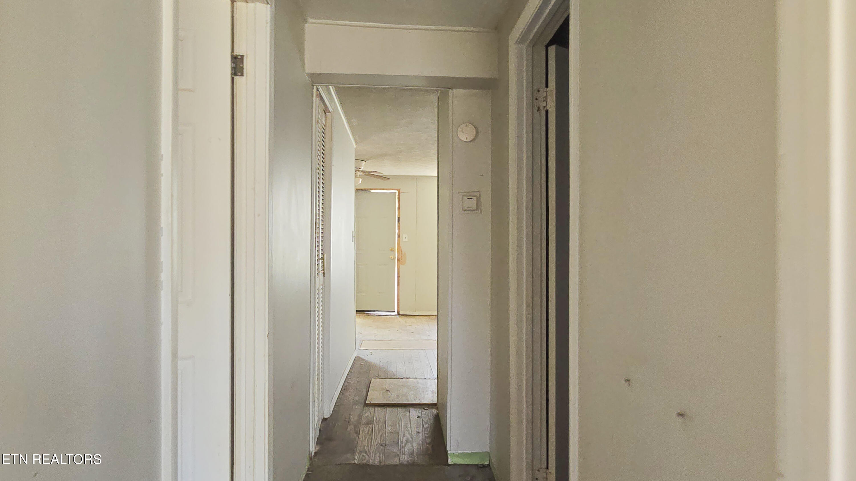 655 Coal Hill Road Harriman, TN 37748 - Photo 9 of 18 20260321_121416