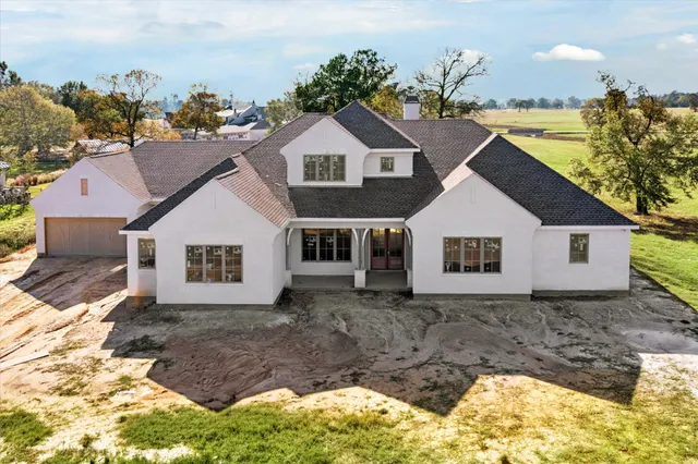 a house view with a outdoor space