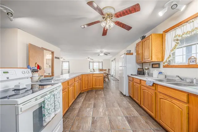 $239,000 | 5670 80th Road, Thayer, KS 66776