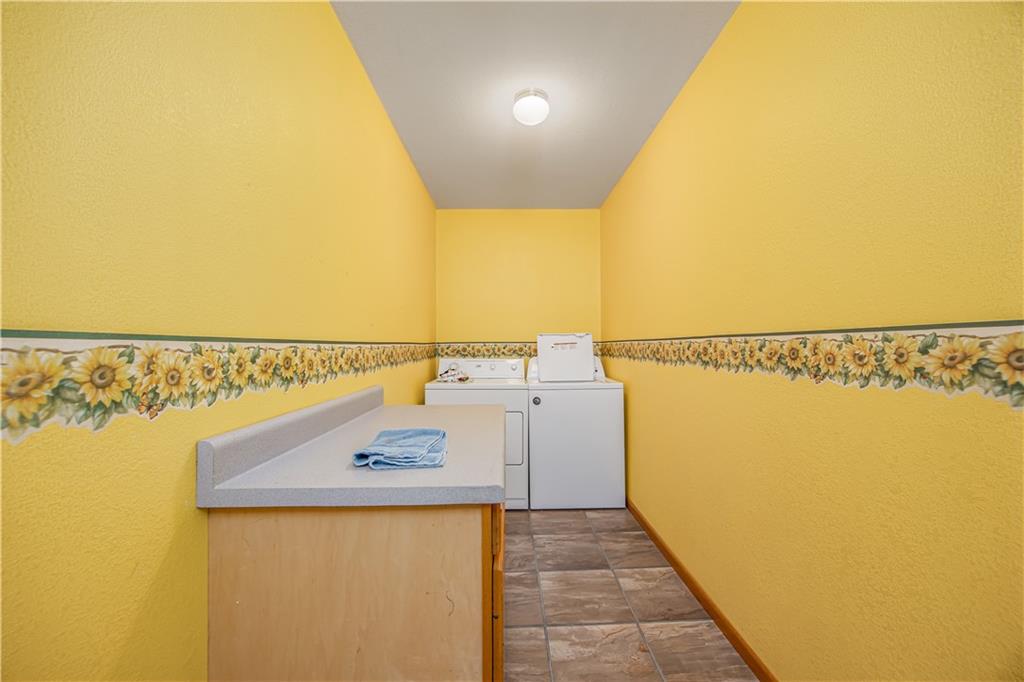 5670 80th Road Thayer, KS 66776 - Photo 33 of 45