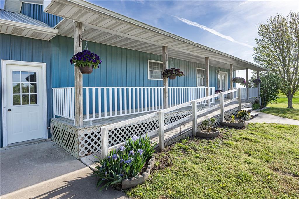 5670 80th Road Thayer, KS 66776 - Photo 5 of 45