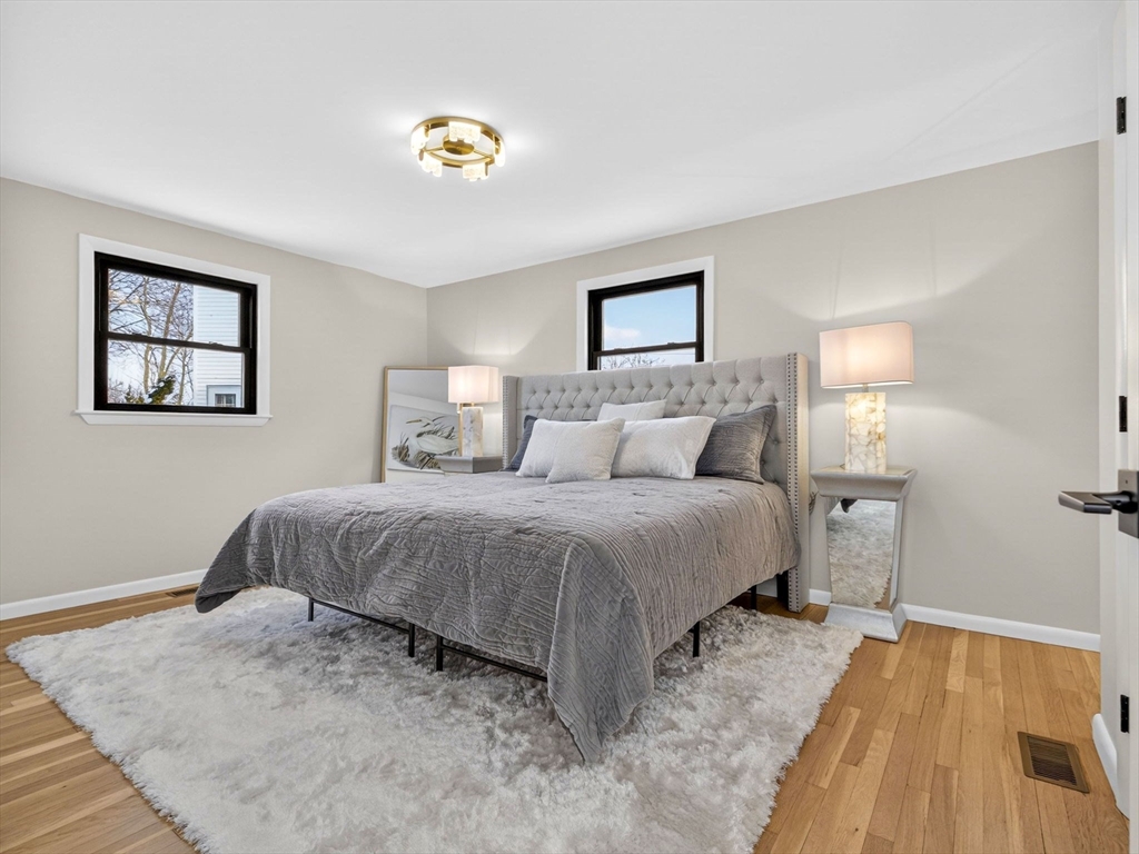 36 Brandley Road Watertown, MA 02472 - Photo 13 of 26