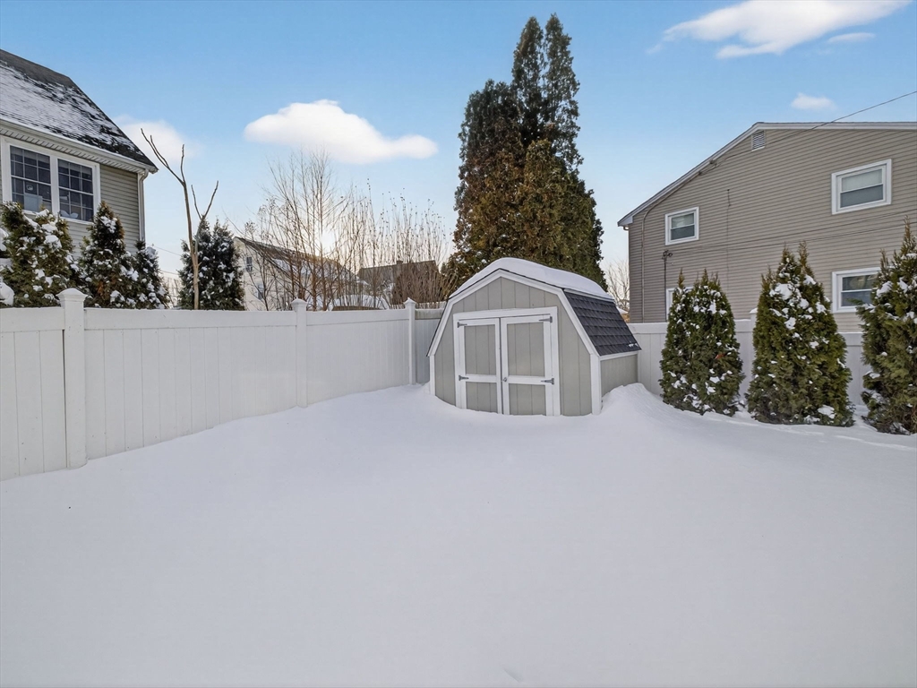 36 Brandley Road Watertown, MA 02472 - Photo 24 of 26