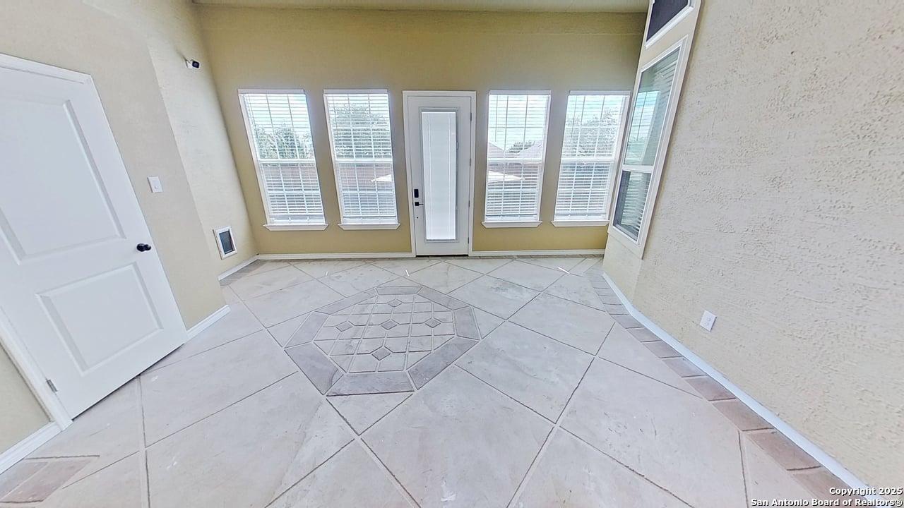 13230 Helotes Circle Helotes, TX 78023 - Photo 27 of 48