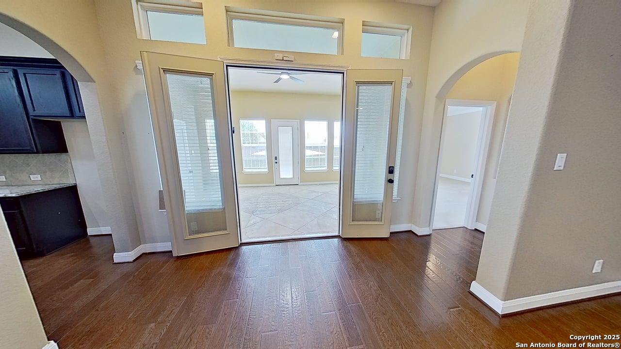 13230 Helotes Circle Helotes, TX 78023 - Photo 28 of 48
