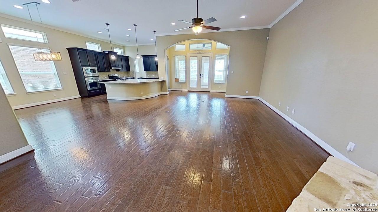 13230 Helotes Circle Helotes, TX 78023 - Photo 7 of 48