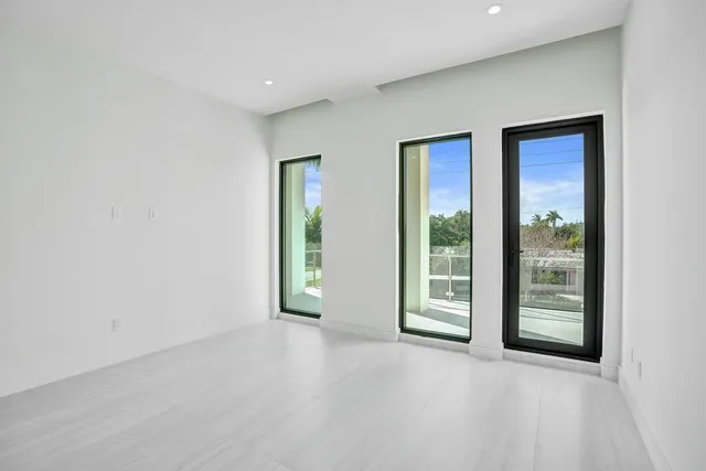 $2,799,000 | 4524 Sea Grape Drive, Unit 1, Lauderdale-by-the-Sea, FL 33308