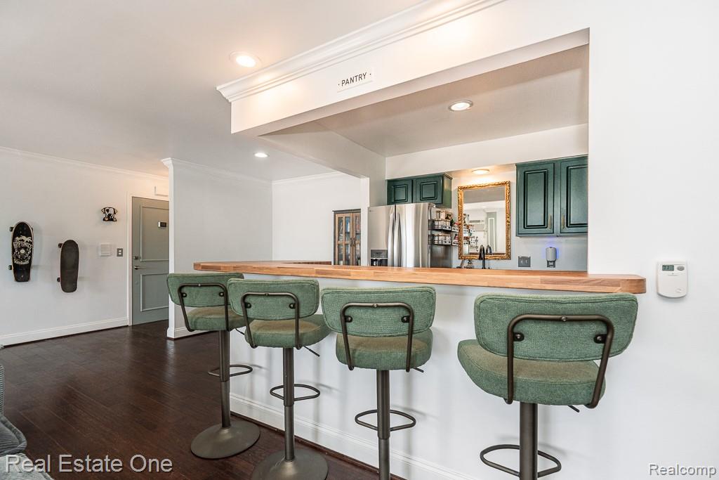 1121 Tienken Court Rochester Hills, MI 48306 - Photo 6 of 21