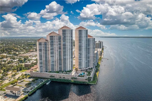 $1,075,000 | 2104 West First Street, Unit 1701, Fort Myers, FL 33901