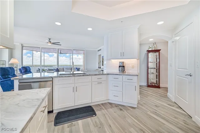 $1,075,000 | 2104 West First Street, Unit 1701, Fort Myers, FL 33901