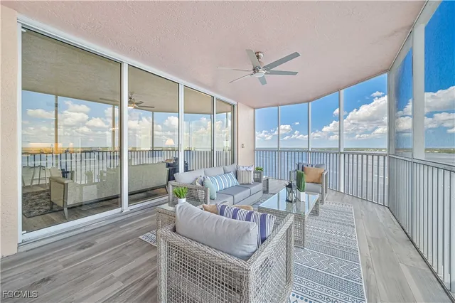 $1,075,000 | 2104 West First Street, Unit 1701, Fort Myers, FL 33901
