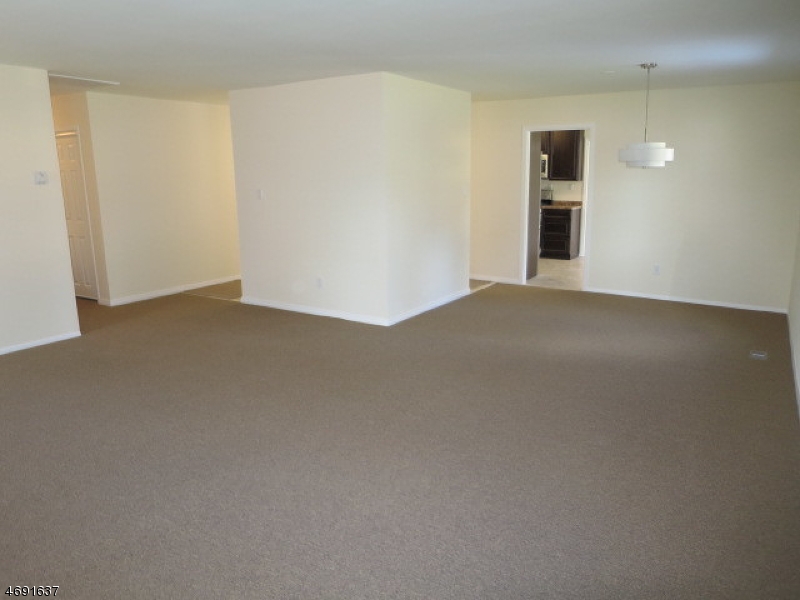 6 Flower Road Somerset, NJ 08873 - Photo 13 of 17