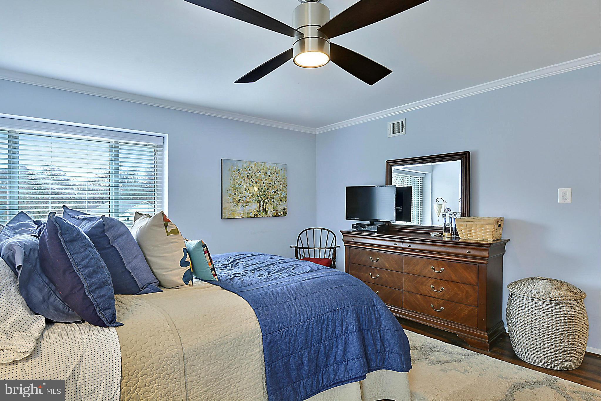 7708 Anderson Court Manassas, VA 20109 - Photo 19 of 30 Beautiful Master with attached bathroom