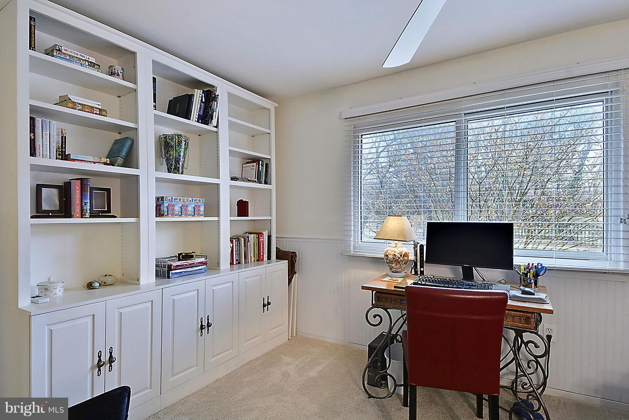 7708 Anderson Court Manassas, VA 20109 - Photo 23 of 30 Bedroom 2 - Built in Bookshelves Convey!