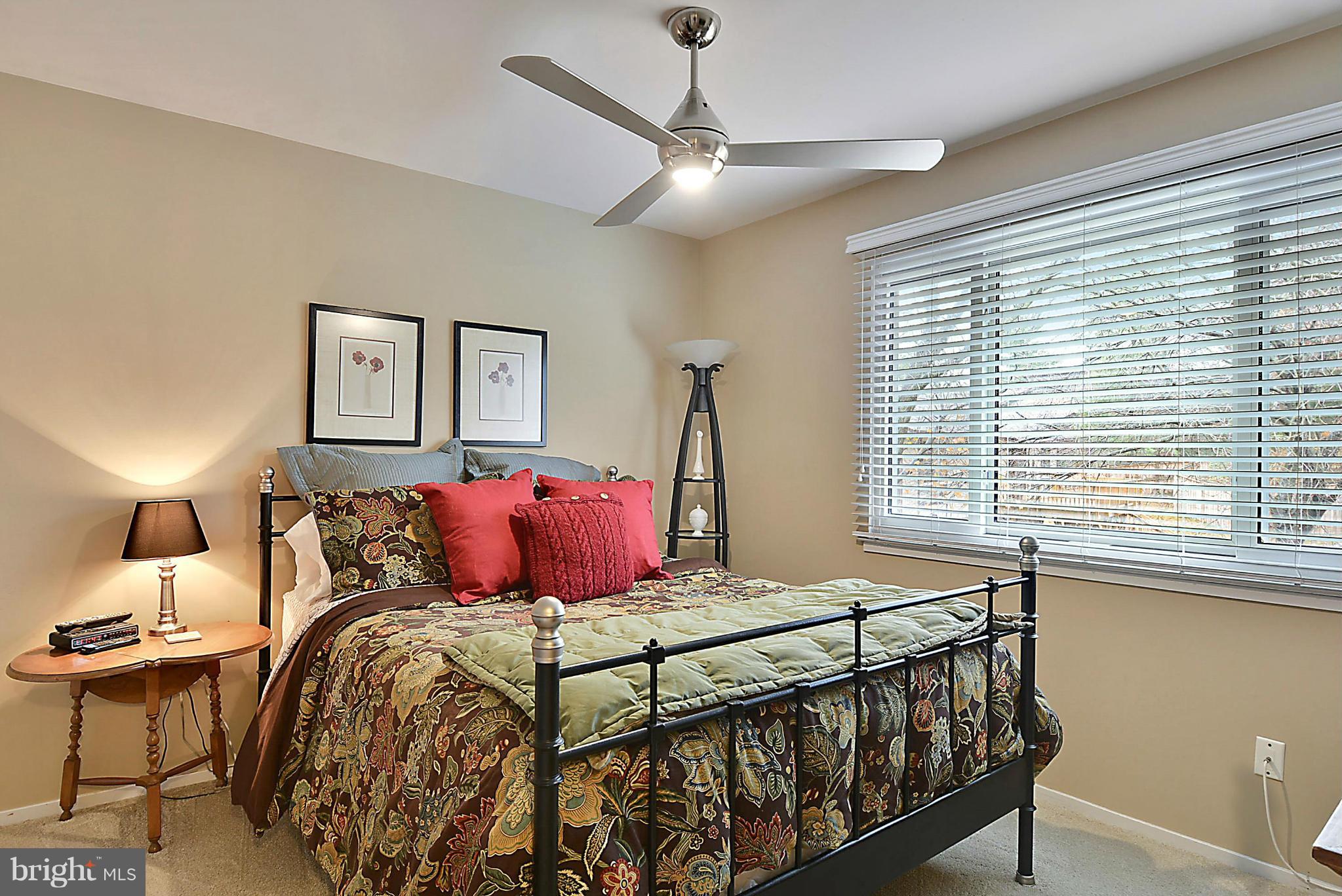 7708 Anderson Court Manassas, VA 20109 - Photo 24 of 30 Bedroom 3 - Large and Sunny!