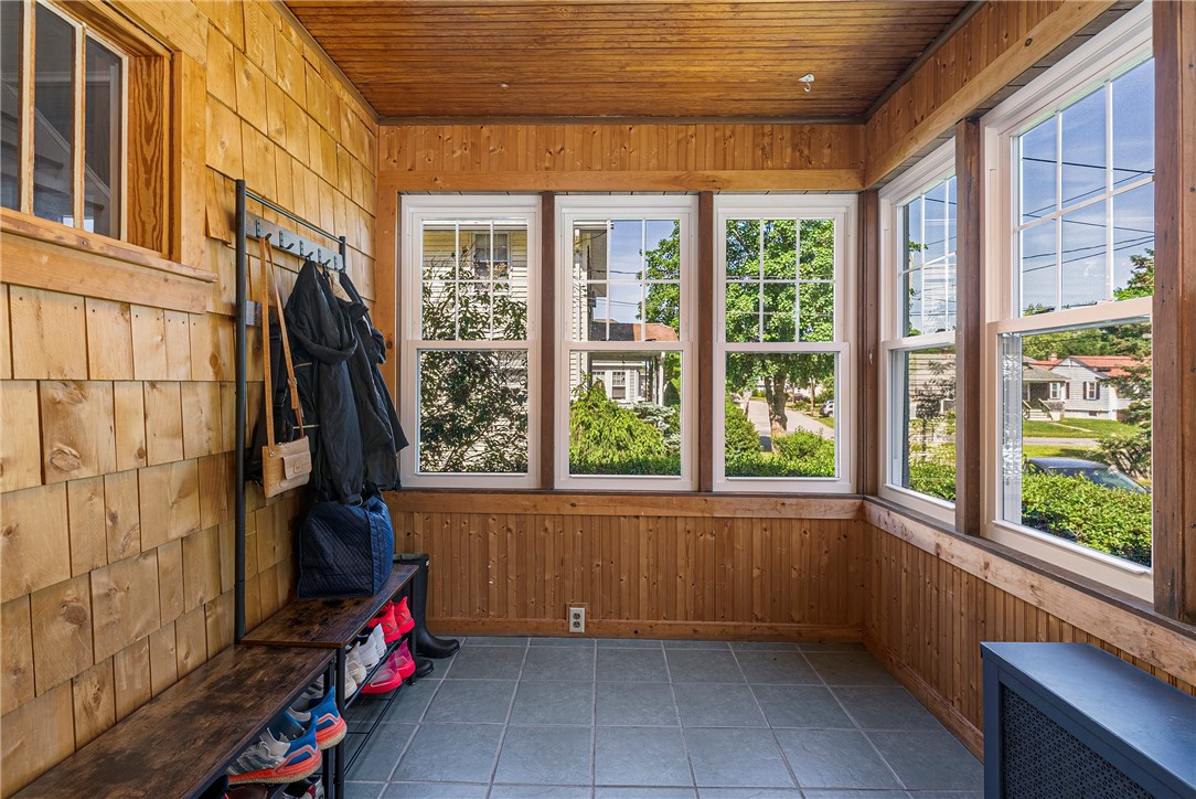 30 Benedict Road Warwick, RI 02888 - Photo 21 of 31 Gallery Image 21