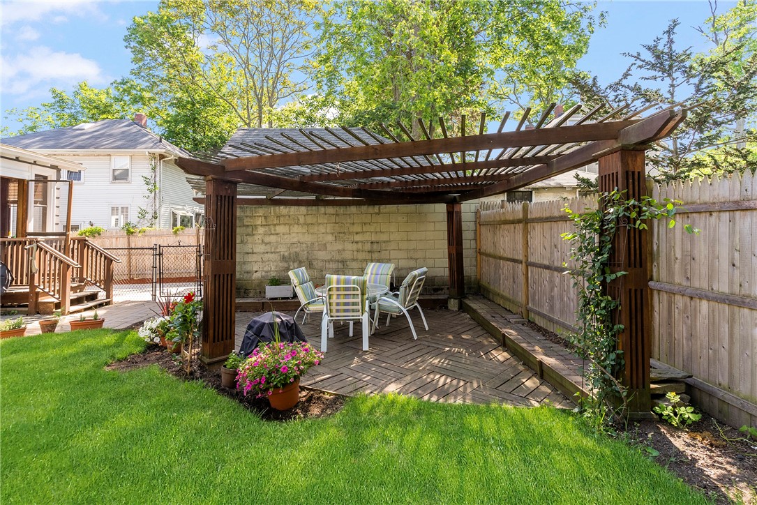 30 Benedict Road Warwick, RI 02888 - Photo 30 of 31 Gallery Image 30