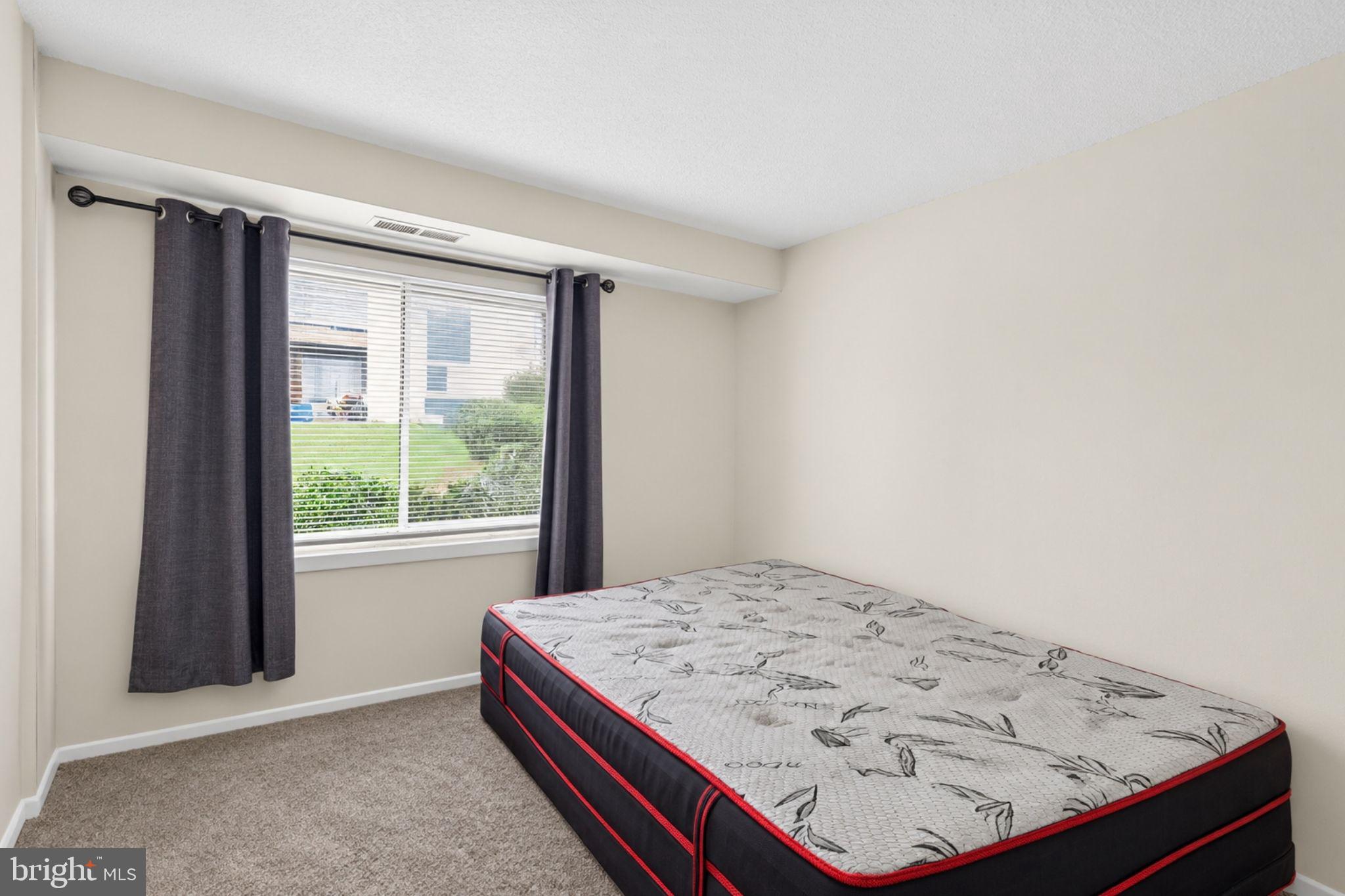 9272 Adelphi Road, Unit 101 Hyattsville, MD 20783 - Photo 16 of 24 Gallery Image 16