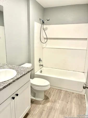 $238,000 | 320 Agave Circle, Jourdanton, TX 78026