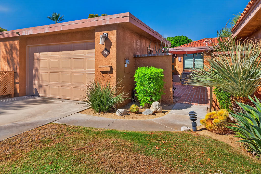 79 La Ronda Drive Rancho Mirage, CA 92270 - Photo 23 of 24 28
