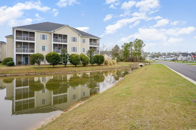 $166,000 | 2090 Cross Gate Boulevard, Unit 205, Surfside Beach, SC 29575