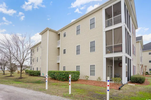 $166,000 | 2090 Cross Gate Boulevard, Unit 205, Surfside Beach, SC 29575