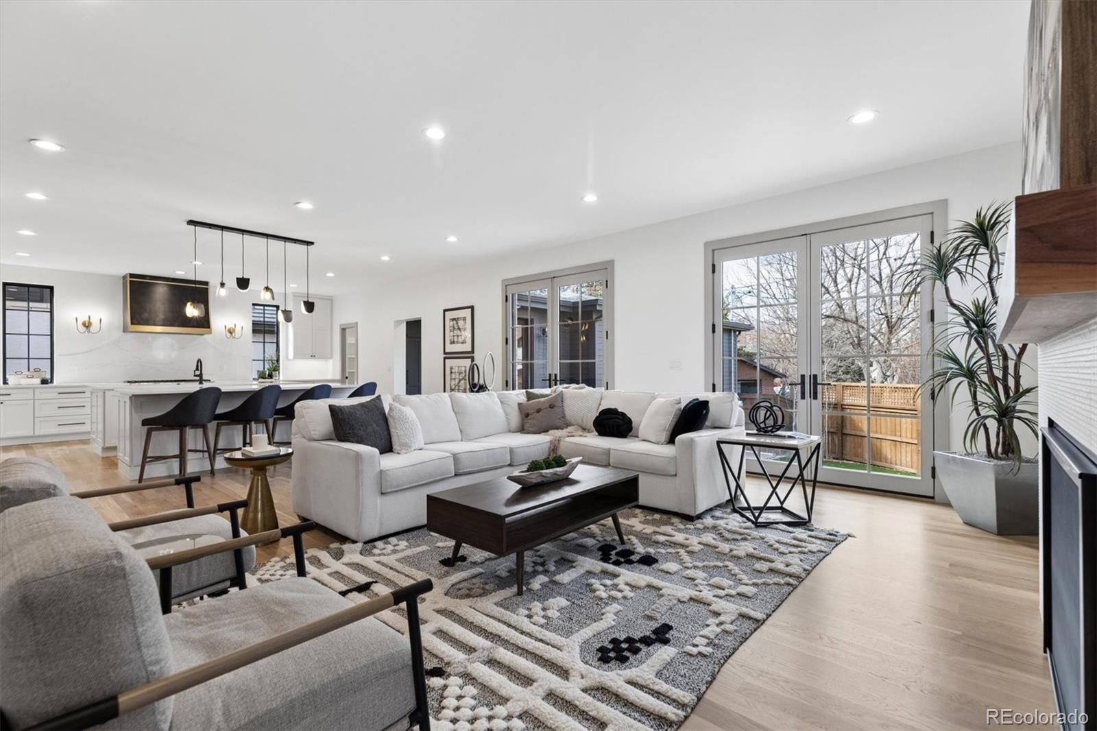 801 Medea Way Denver, CO 80209 - Photo 11 of 33