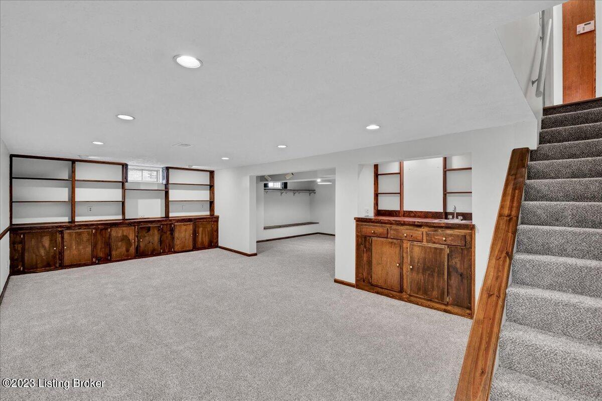 6805 Tottenham Road Louisville, KY 40207 - Photo 22 of 47 33-6805 Tottenham Rd-133