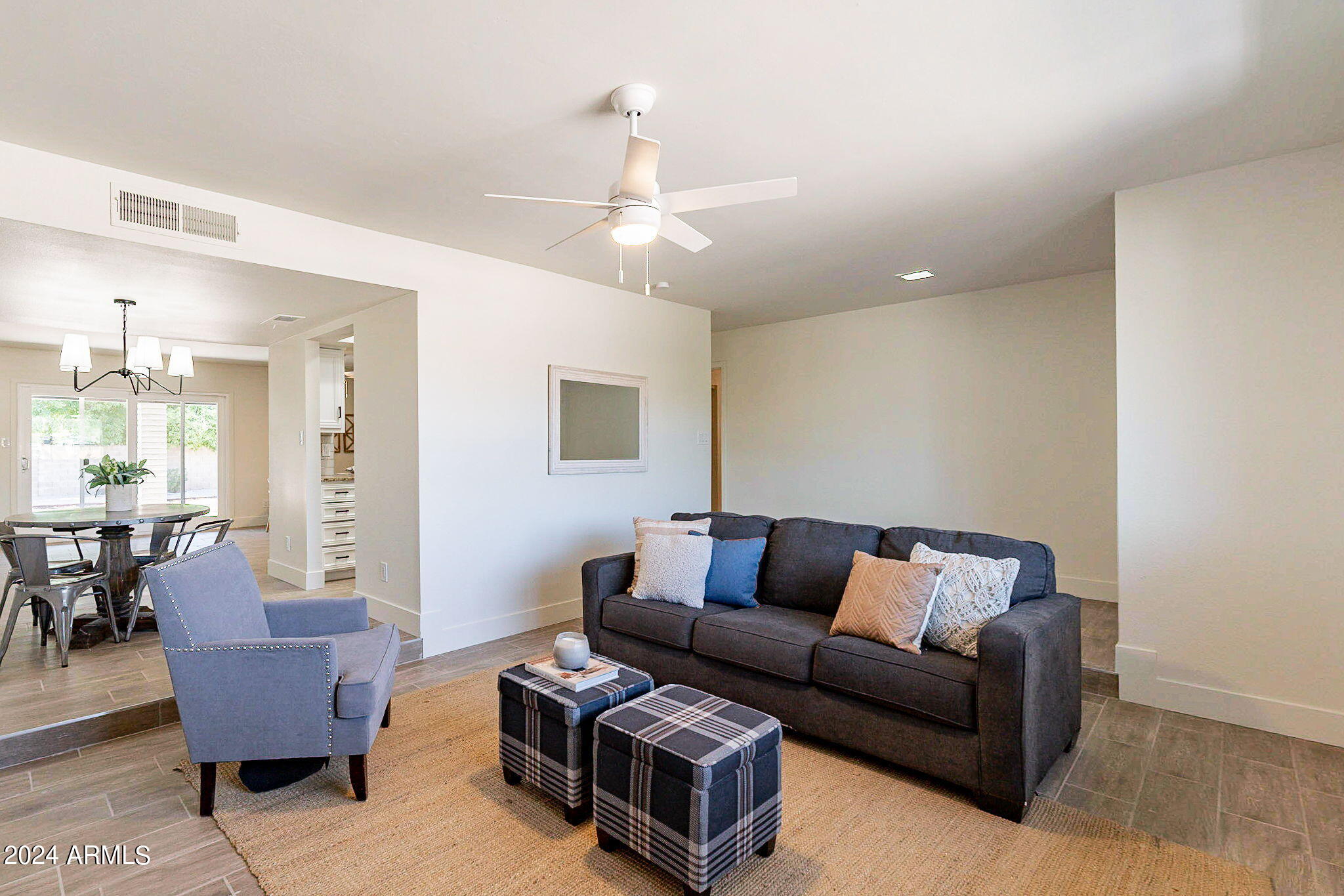 3815 West Phelps Road Phoenix, AZ 85053 - Photo 11 of 53 15-web-or-mls-Phelps-15
