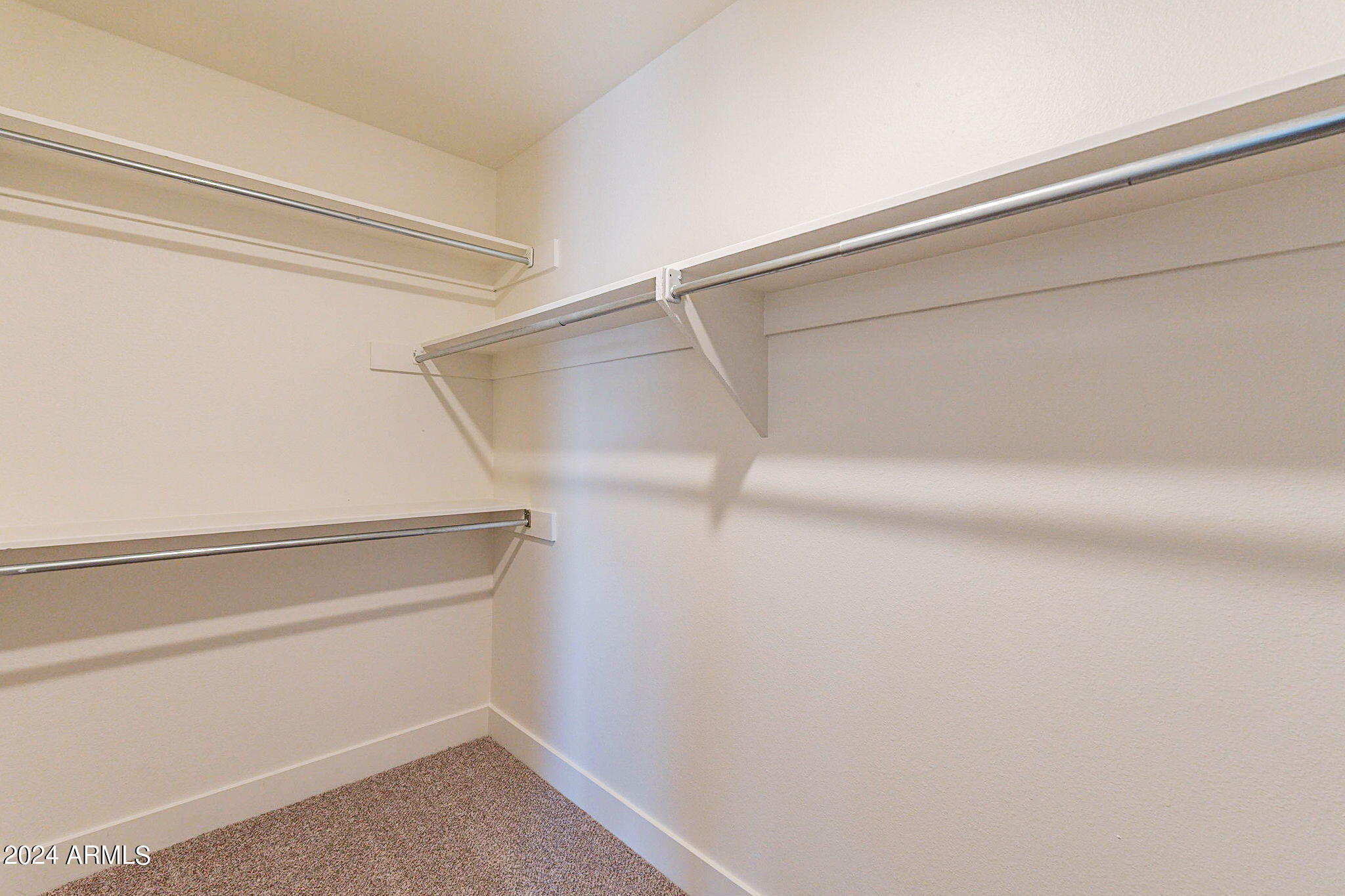 3815 West Phelps Road Phoenix, AZ 85053 - Photo 33 of 53 38-web-or-mls-Phelps-38