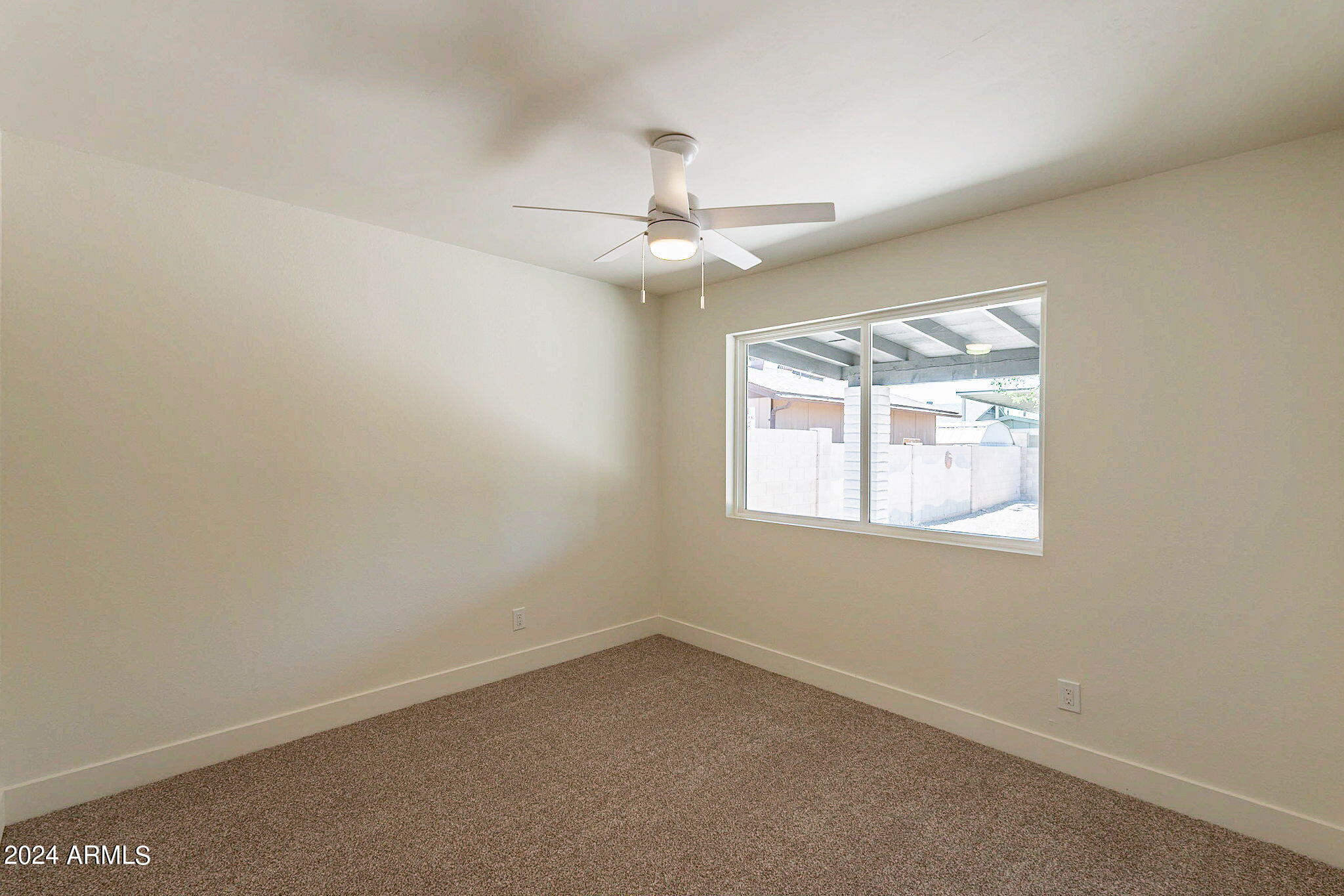 3815 West Phelps Road Phoenix, AZ 85053 - Photo 36 of 53 41-web-or-mls-Phelps-41