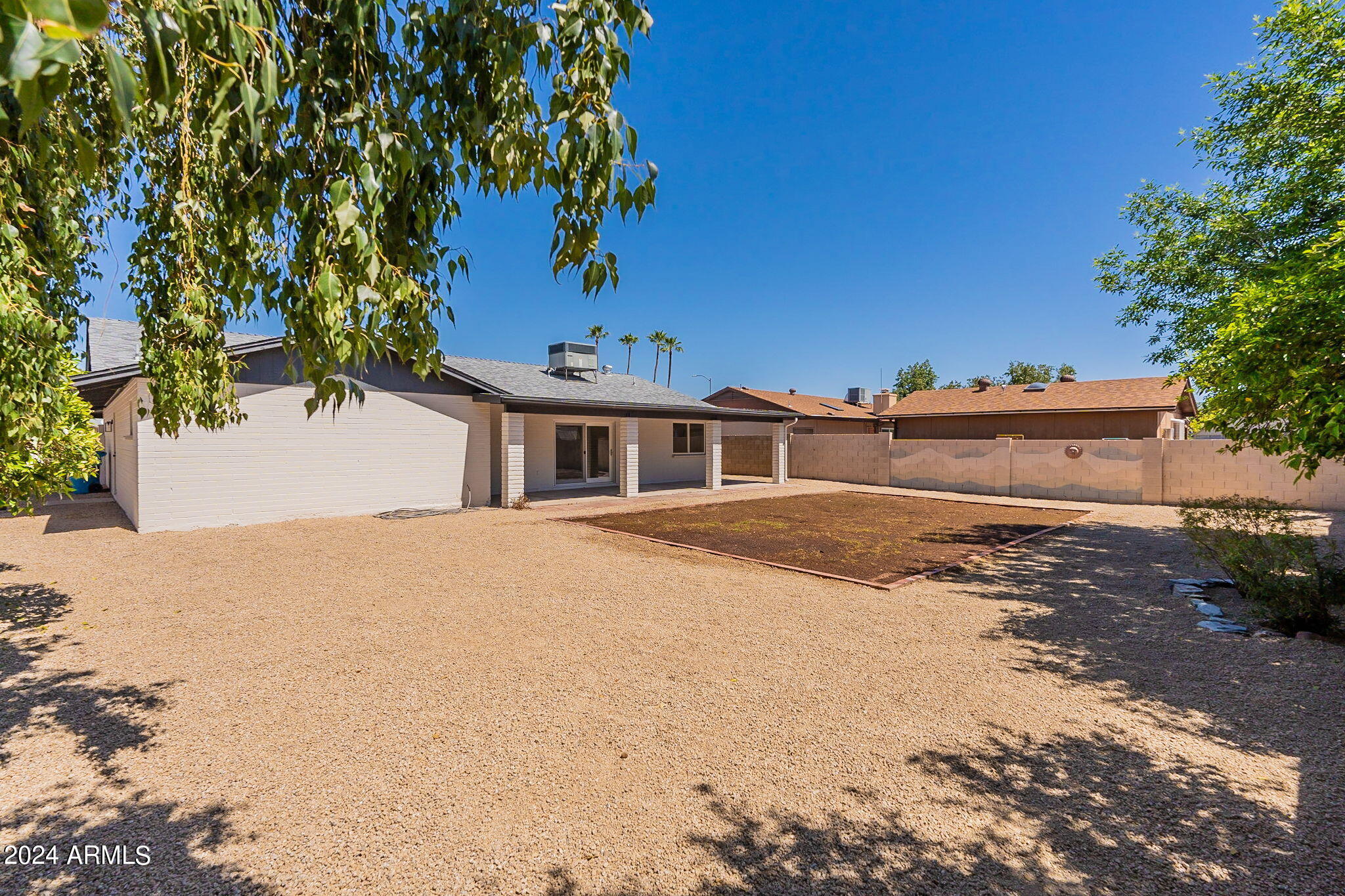 3815 West Phelps Road Phoenix, AZ 85053 - Photo 49 of 53 54-web-or-mls-Phelps-54