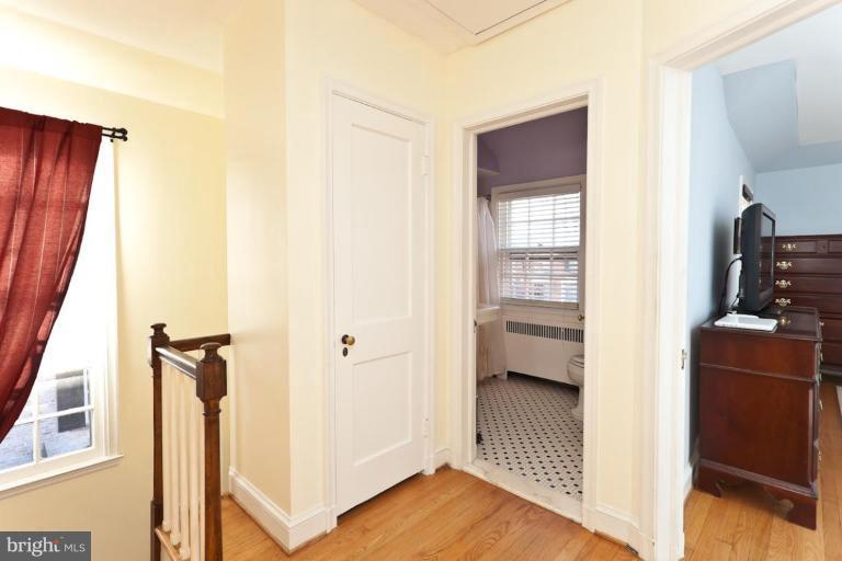 333 Paddington Road Baltimore, MD 21212 - Photo 15 of 24 Hallway