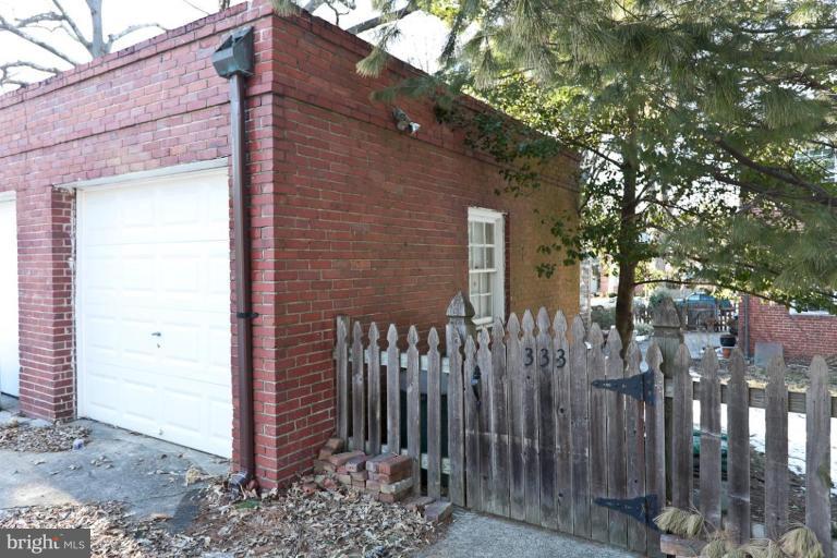 333 Paddington Road Baltimore, MD 21212 - Photo 22 of 24 Garage 1