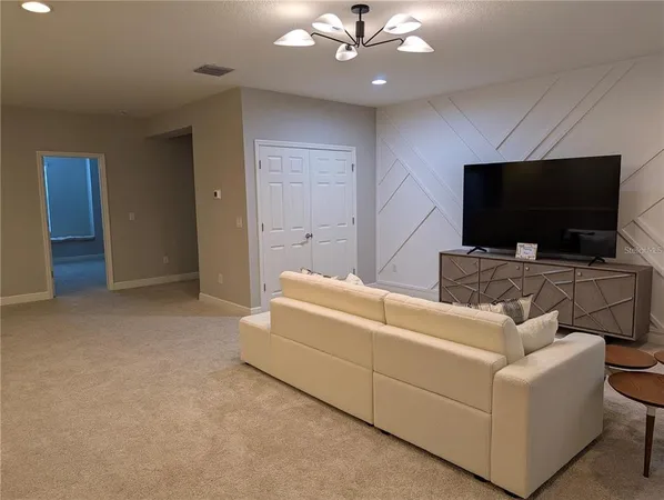 $742,500 | 10915 Charmwood Drive, Riverview, FL 33569