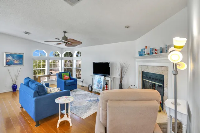 $619,000 | 400 North Hwy A1A, Unit 106, Jupiter, FL 33477