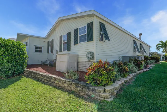 $619,000 | 400 North Hwy A1A, Unit 106, Jupiter, FL 33477