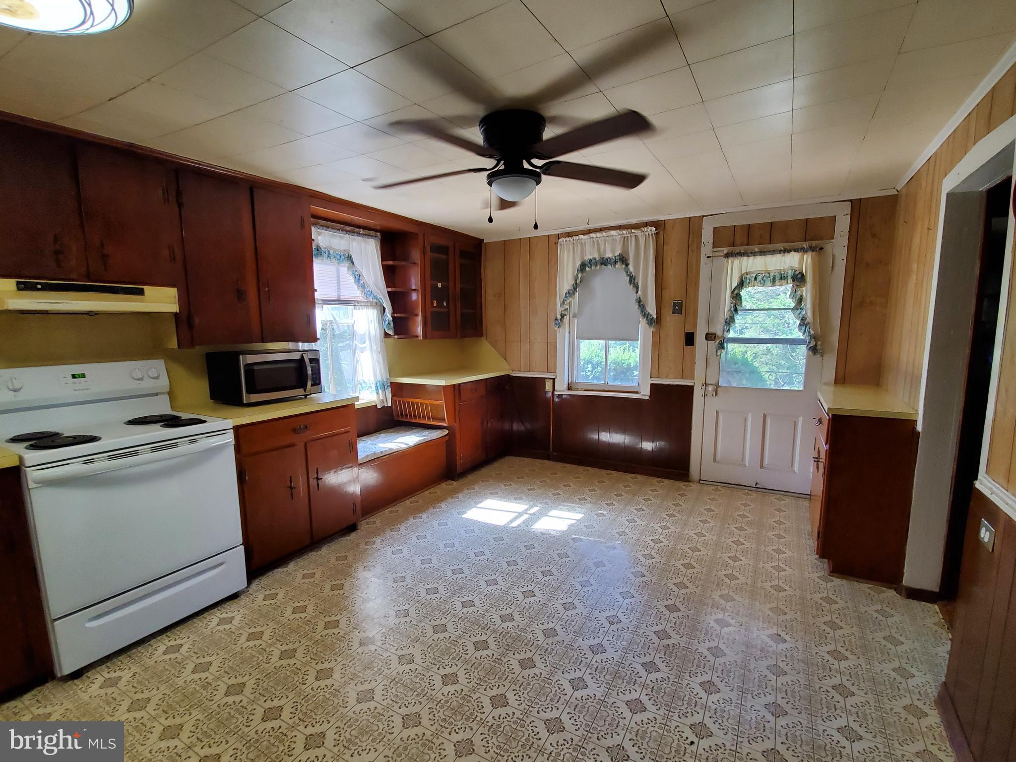 15432 Fairview Road Clear Spring, MD 21722 - Photo 14 of 43 Gallery Image 14