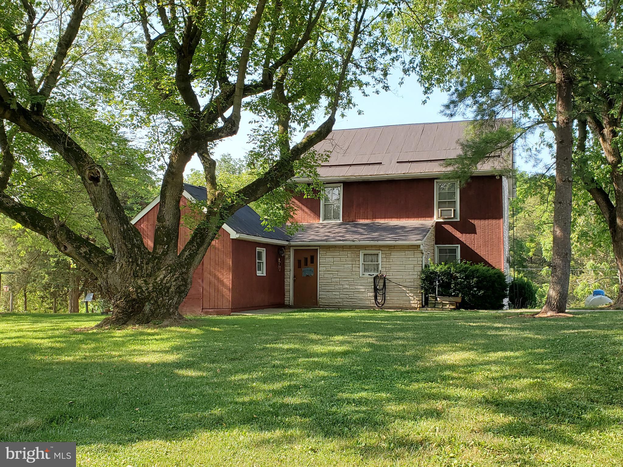 15432 Fairview Road Clear Spring, MD 21722 - Photo 4 of 43 Gallery Image 4