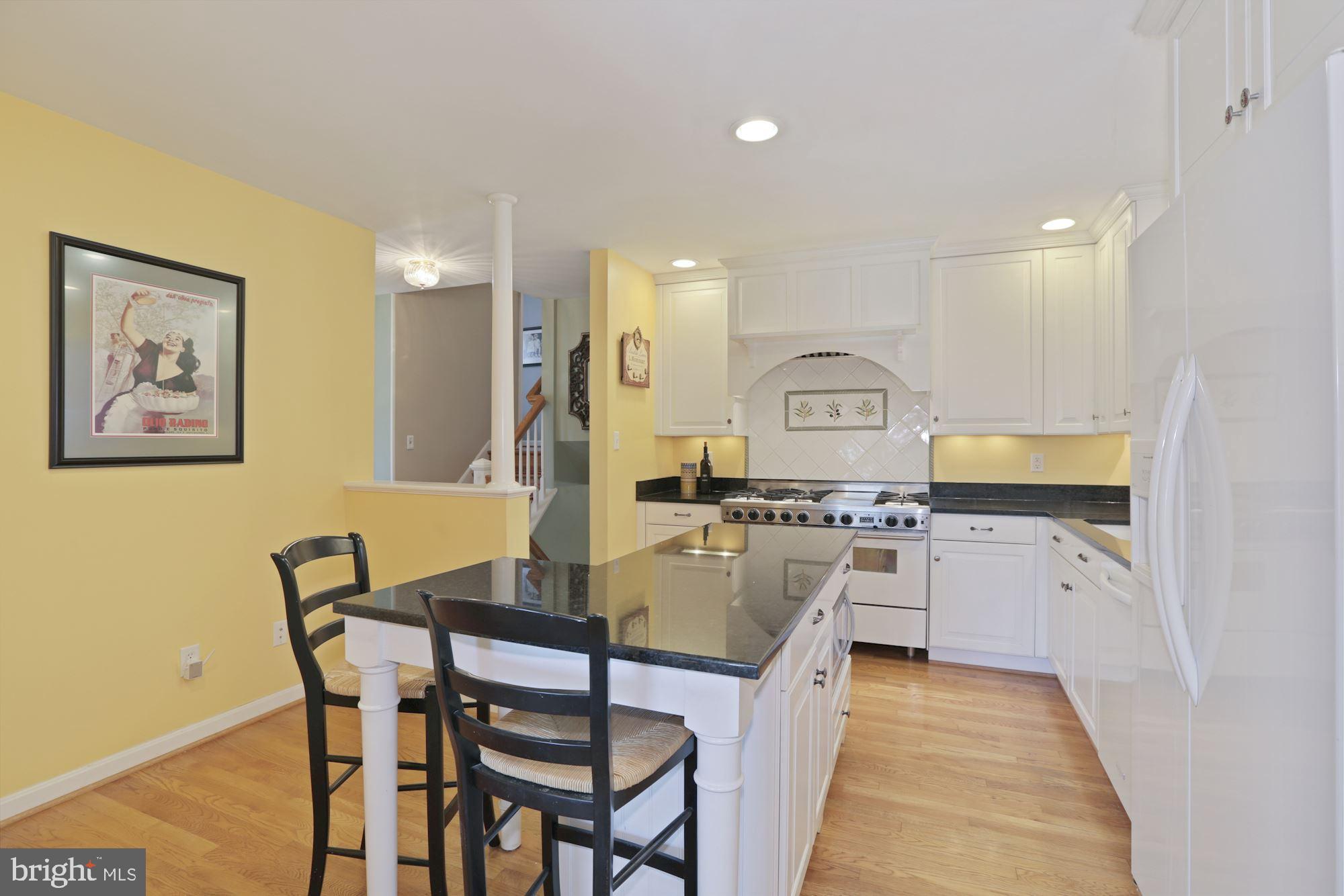 9607 Byeforde Road Kensington, MD 20895 - Photo 14 of 35 Kitchen with Island