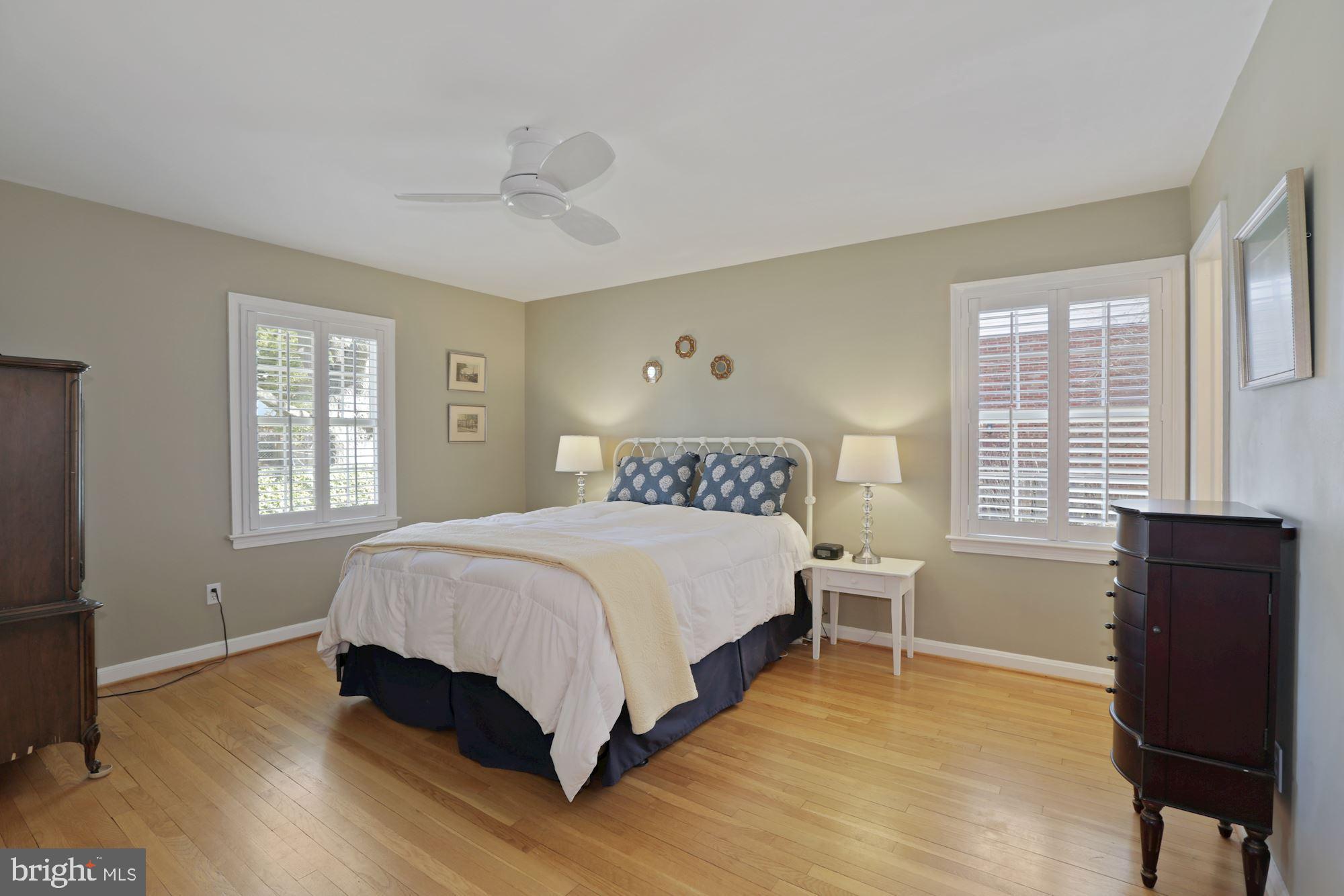 9607 Byeforde Road Kensington, MD 20895 - Photo 18 of 35 Master Bedroom