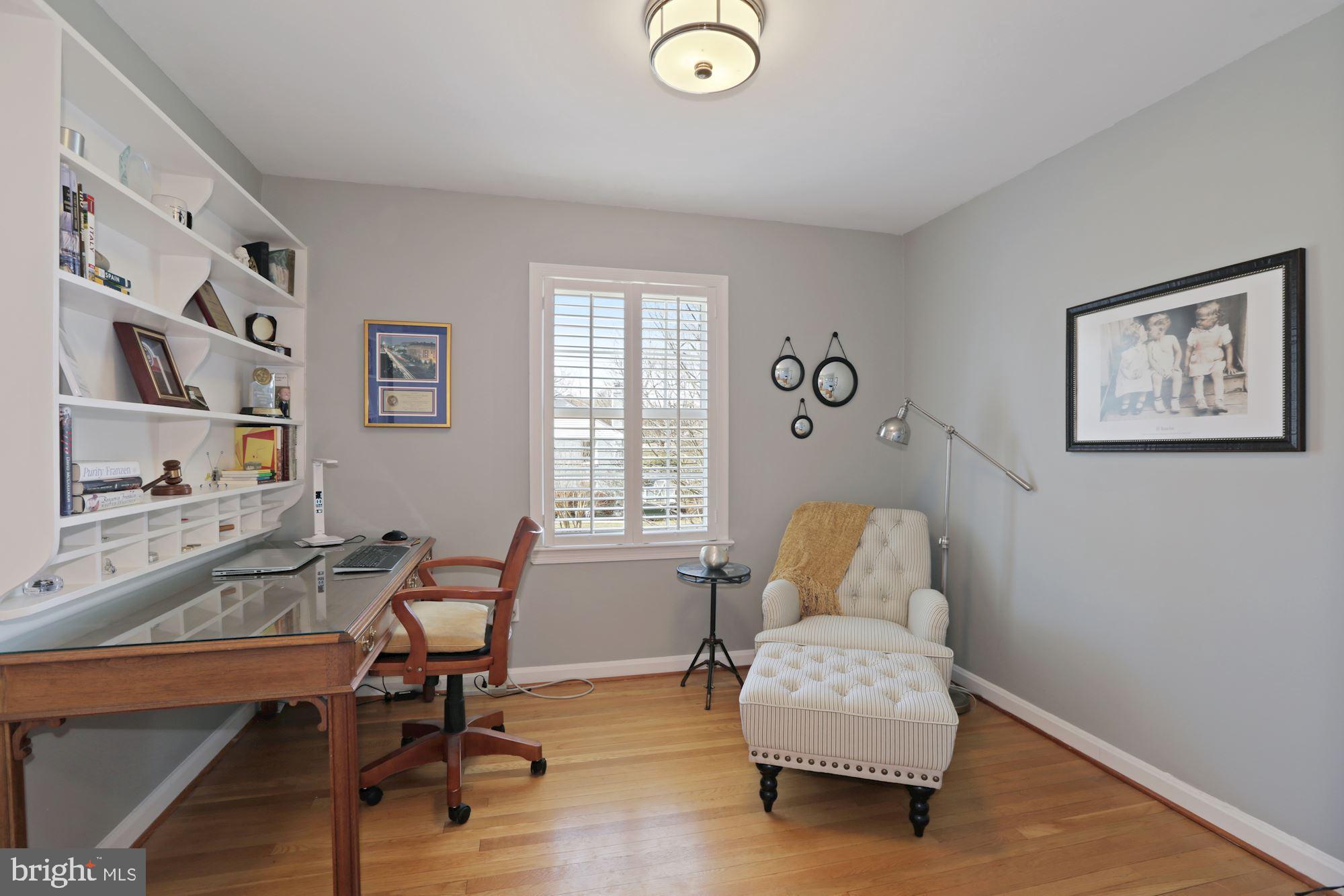 9607 Byeforde Road Kensington, MD 20895 - Photo 21 of 35 Bedroom #3