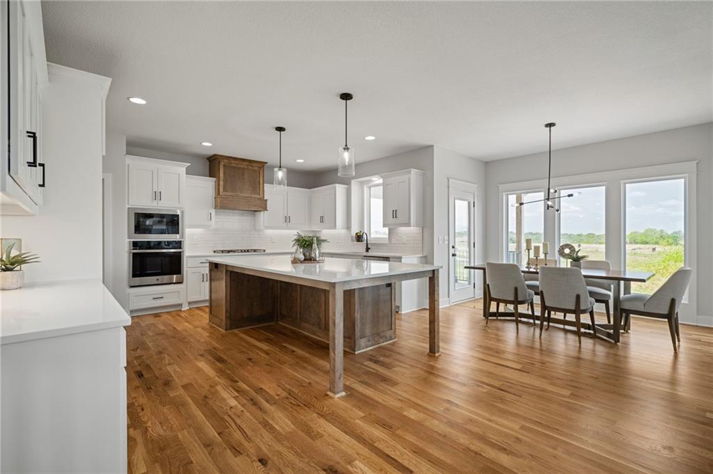 25010 West 142nd Street Olathe, KS 66061 - Photo 14 of 47