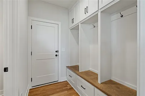 $667,000 | 25010 West 142nd Street, Olathe, KS 66061