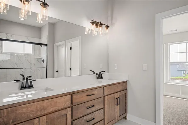 $660,000 | 25010 West 142nd Street, Olathe, KS 66061