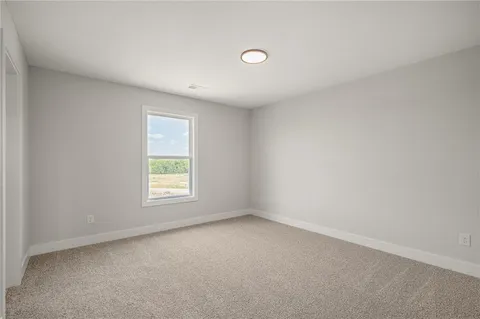 $667,000 | 25010 West 142nd Street, Olathe, KS 66061