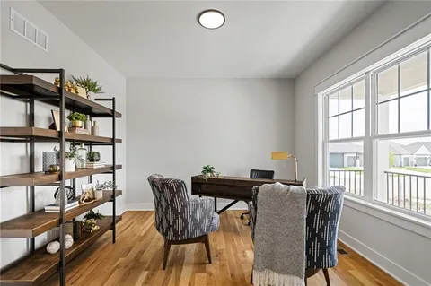 $667,000 | 25010 West 142nd Street, Olathe, KS 66061